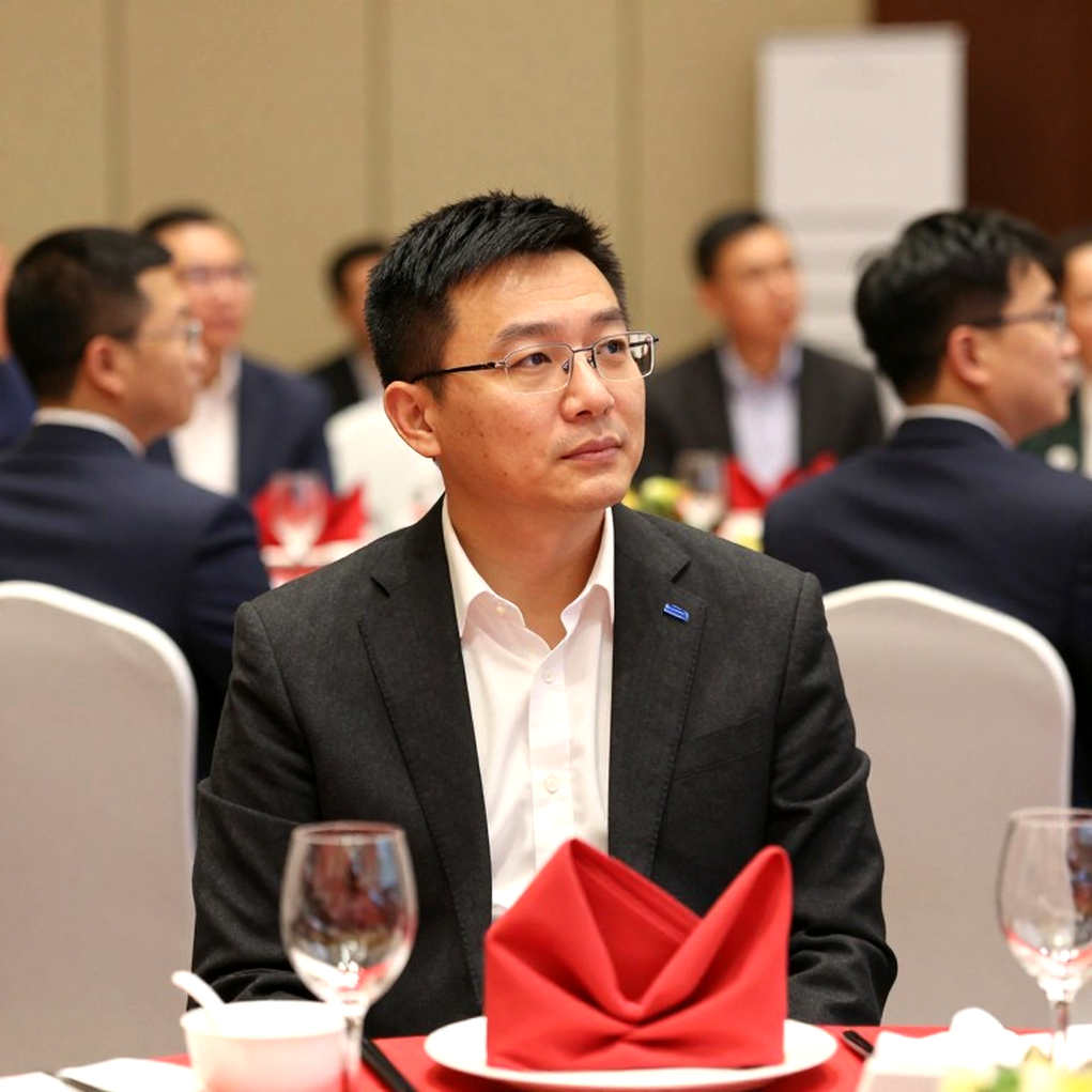SofM, VCS và cái giá của một nền esports chỉ biết đốt tiền
